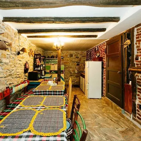 марго بيت للعطل